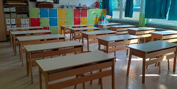 csm SKOLSKE KLUPE c15f58f15e