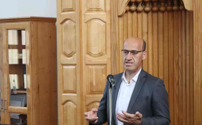 d70dc3bb162b58bbbaca1be1b7c2c0d2