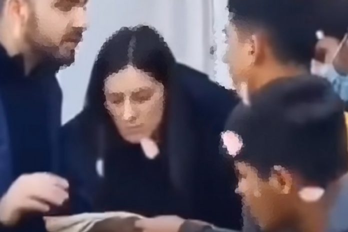 djevojka serdzada 696x464 1