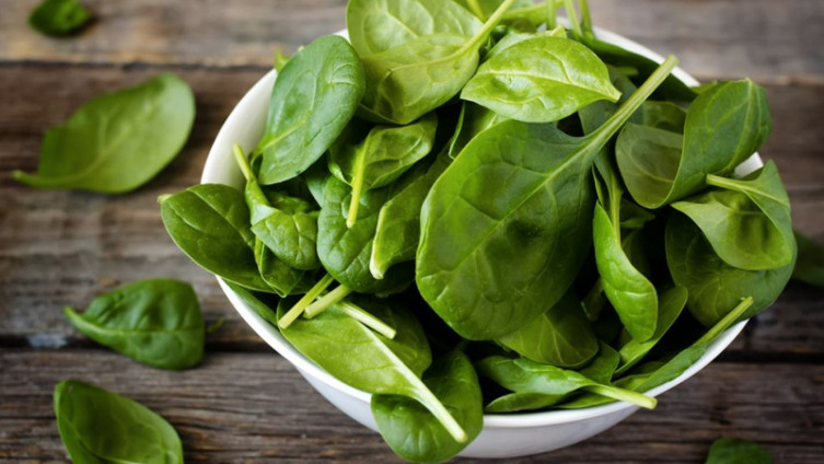 Špinat čini čuda za kosu