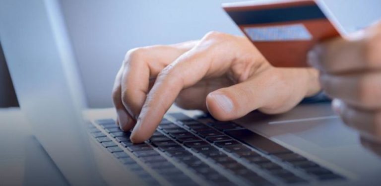 Internetsko bankarstvo zatvara poslovnice, 50.000 ljudi ostalo bez posla