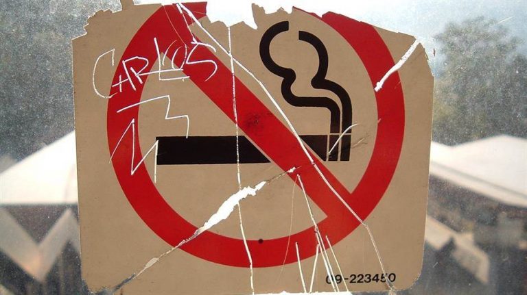 Britanska tvrtka dala nepušačima duži godišnji odmor