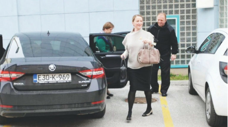 Sebija demantirala Bakira: Škodu uzela jer je njen vozač imao porodičnih problema?!