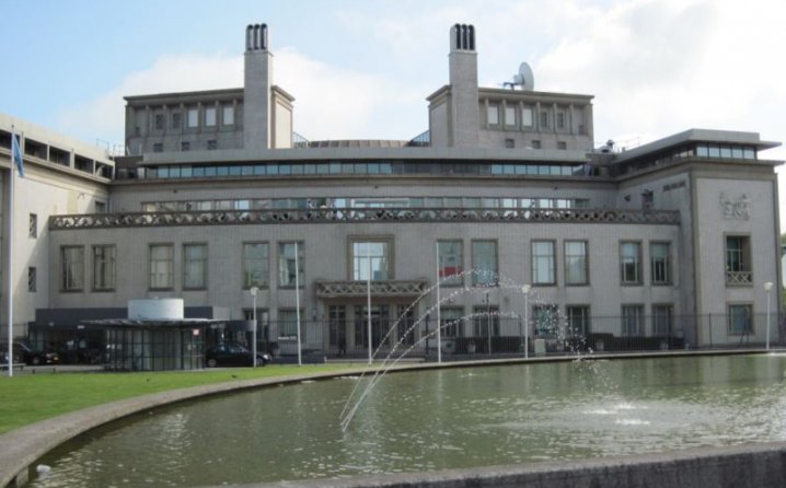 Presuda u Hagu: Holandska vlada kriva za ubistvo 300 muslimana u Srebrenici