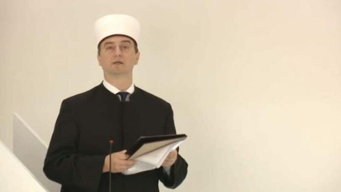 hatunic efendija tuzla 998 696x392 1