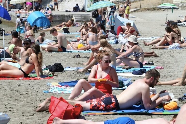 Turistički radnici u Hrvatskoj sve zadovoljniji: Juli na 53 posto prošlogodišnjeg, juni bio na 20