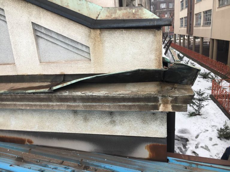 Zenica: Sa crkve ukraden dio oluka i nastrešnice