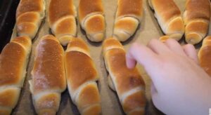 kiflica iz pekare 4 696x380 1