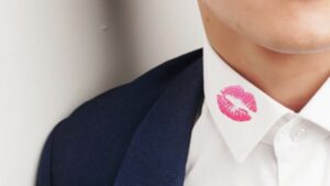 kiss mark 5654536 1920