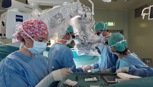 lijecnici presadili pluca pacijentu oboljelom od covida 19 845318 max 1280x1280 5fe21d46ed448