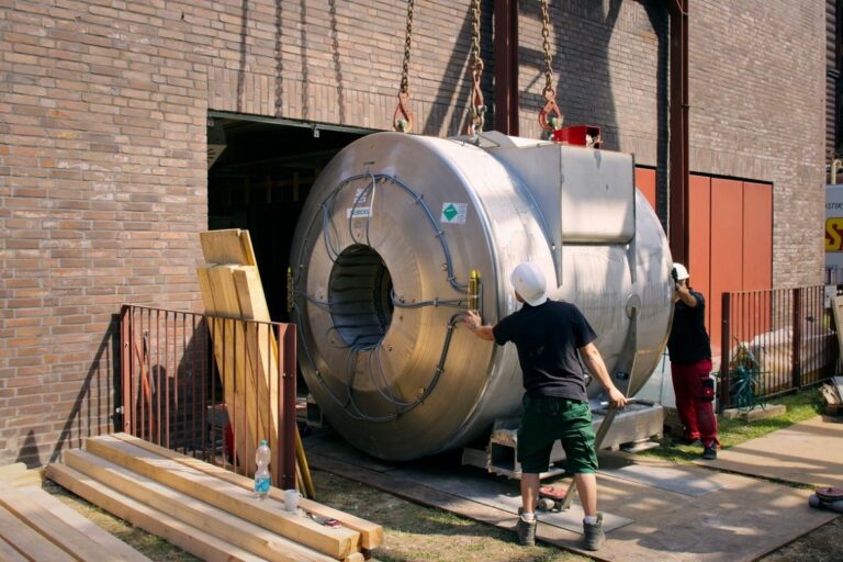 Obećana zemlja za Bosance: Posao izgubilo 32.000 radnika u mašinskoj industriji