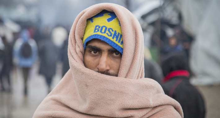 Stotine migranata na Vučjaku u sve lošijim uslovima dočekuju zimu