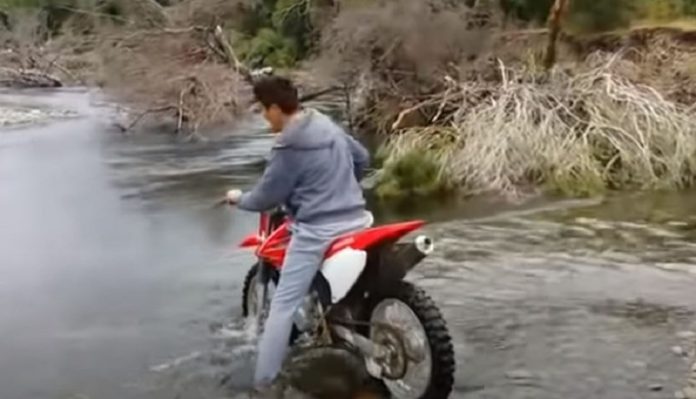 motor cile rijeka 98 696x399 1