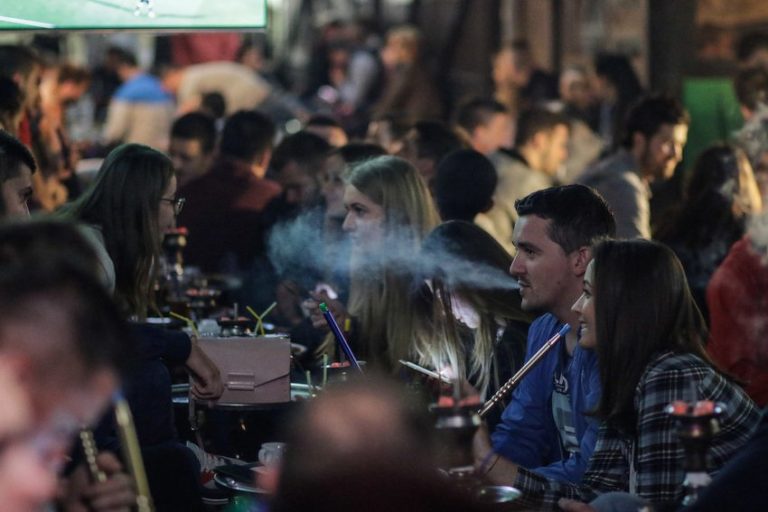 Udruženje vlasnika nargila barova: Zašto je Vlada FBiH izjednačila vodene lule s cigaretama?