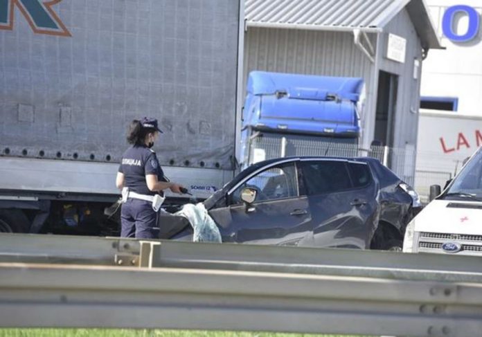 nesreca beograd 1 696x487 1