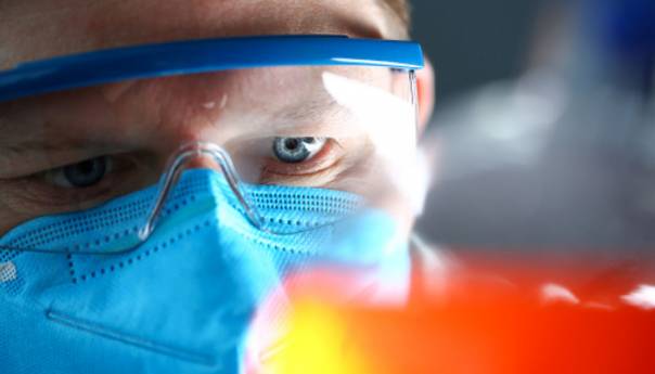 pandemija kulminacija rizicnih faktora za mentalno zdravlje djece i mladih gettyimages 1144377264 170667a 1600x1000 5fca30dcedd5a