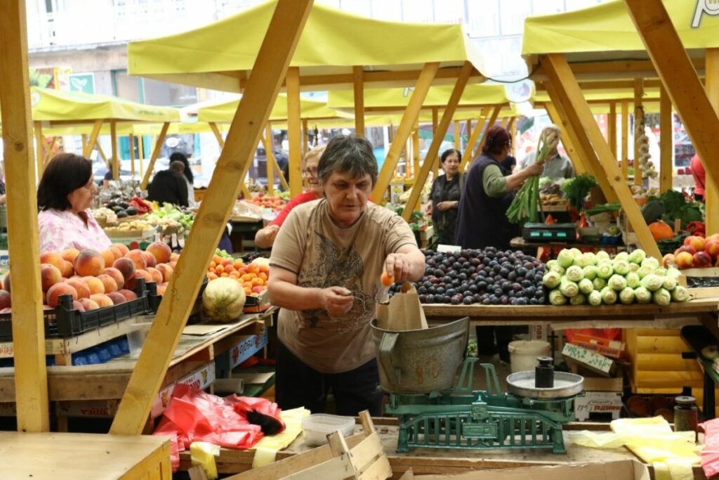 pijaca Markale tezge 6