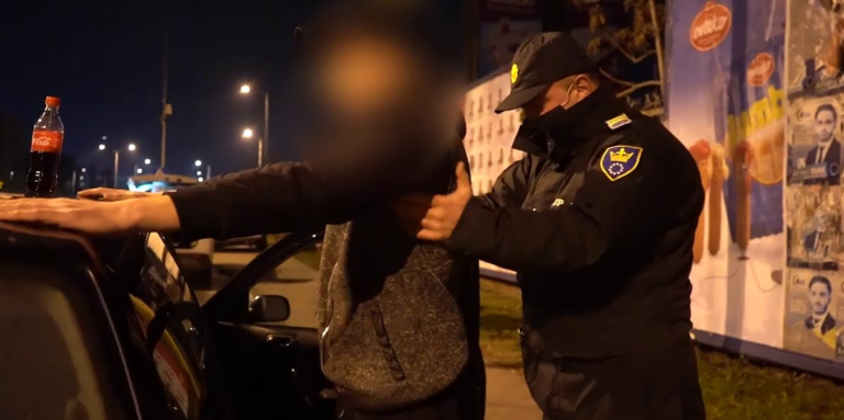 U patroli s zeničkom policijom: Kakve su ovo tablete – “brufen”! (VIDEO)