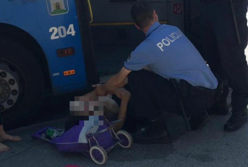 policija zagreb autobus august2020 24sata