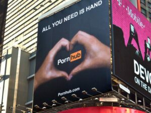 pornhub billboard 1 sq 0 0 1438872408 696x522 1