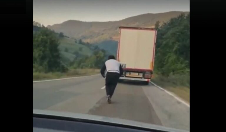 Da li je moguće: Postoji li odgovarajuća kazna za ovakve kamikaze na cesti!?