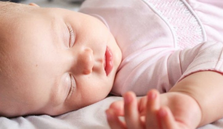 Detaljan vodič: Prijava novorođenčeta i prava roditelja nakon rođenja bebe