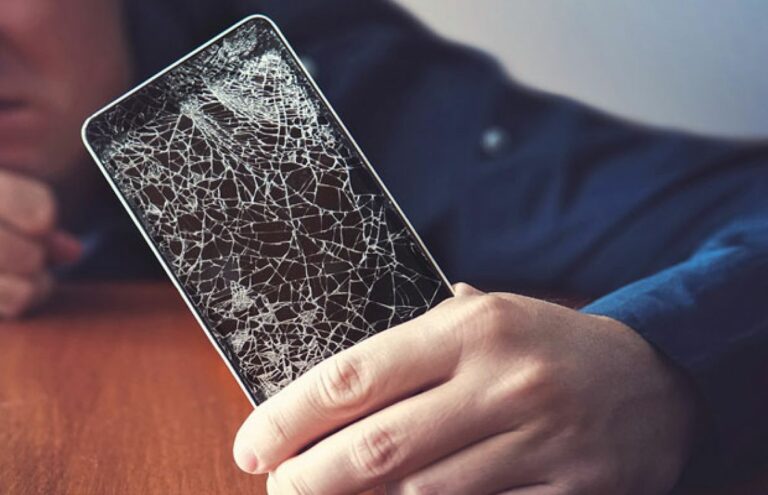 Puknut displej: Naučnici osmislili genijalno rješenje