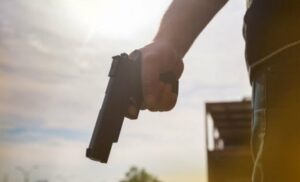 razbojnik pistolj