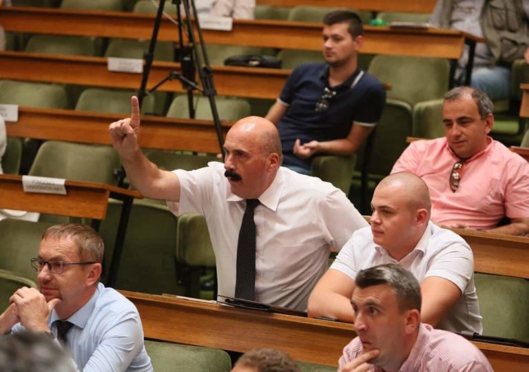 Reakcija Mensuda Kelešture: Kasumoviću, dosta više!