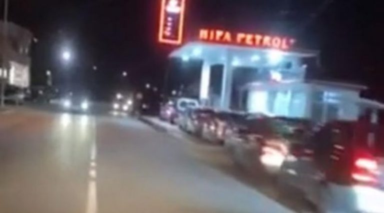 Red u Posušju: Svi žele gorivo s najjeftinije bezinske pumpe