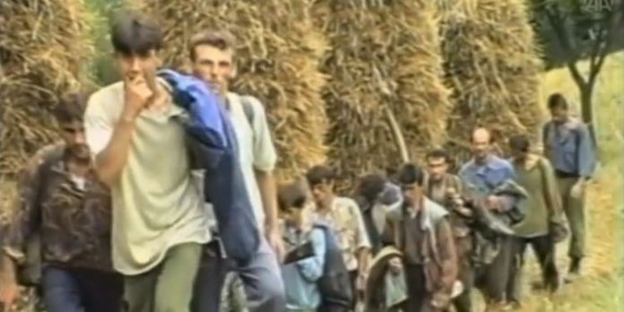 srebrenica rat44 696x348 1