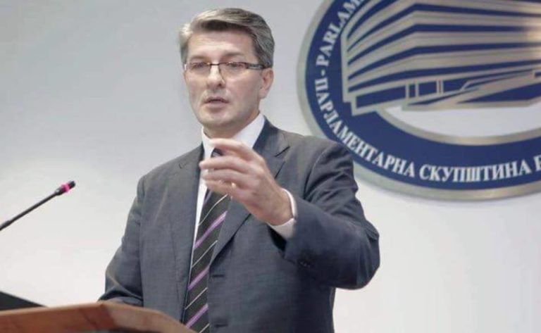 Mehmedović: Odakle operativni nalozi OSA-e u Vučićevim rukama, ko u OSA-i radi protiv države BiH, a za Beograd
