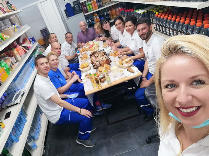 torta sefu za rodjendan prijedor 2 696x519 1