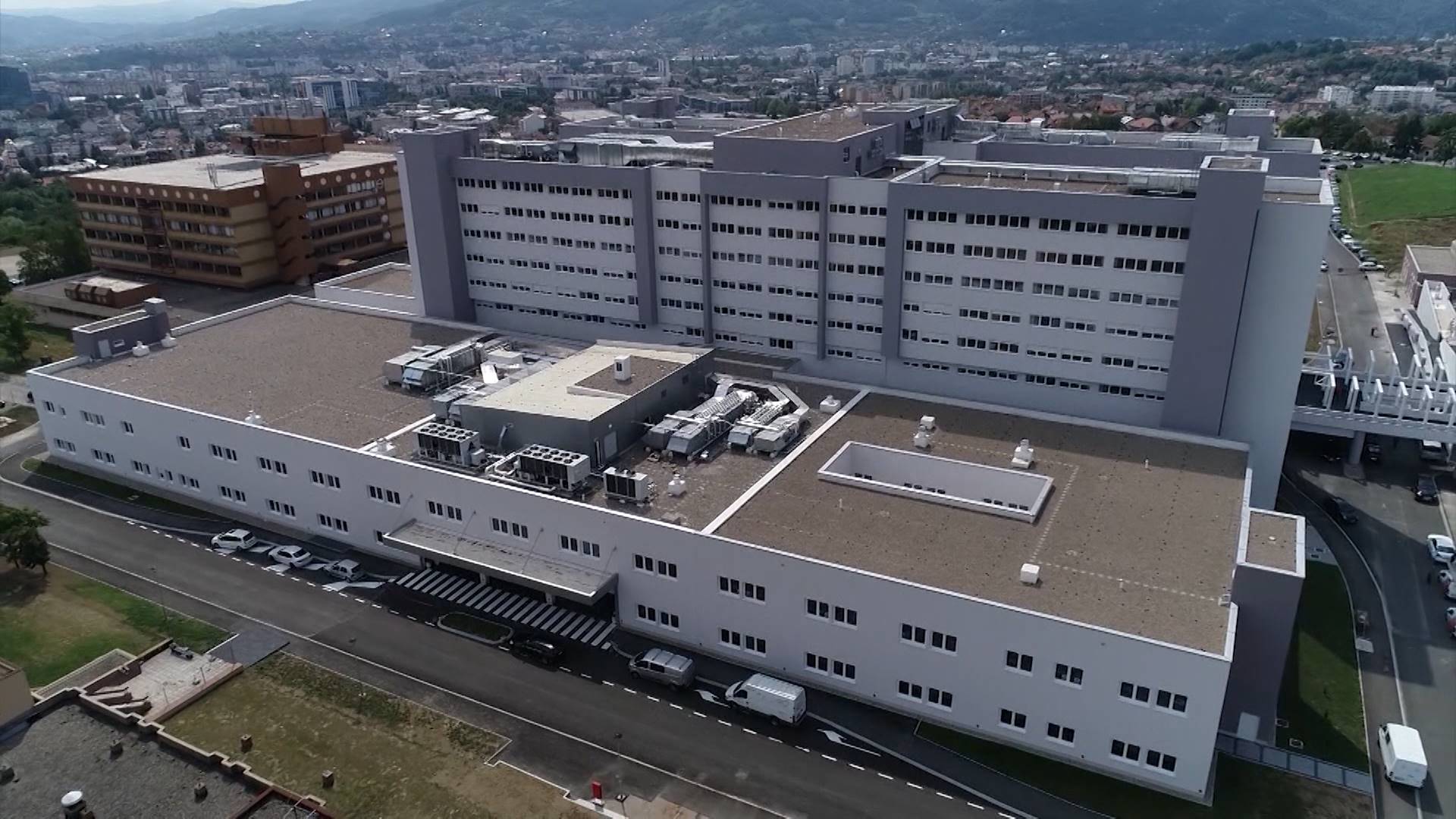 ukc republike srpske zbog krsenja prava radnika tuzilo 66 anesteziologa