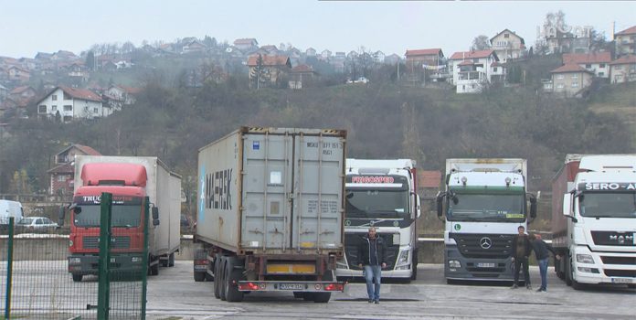 uvoz izvoz ilustracija hayat 696x350 1