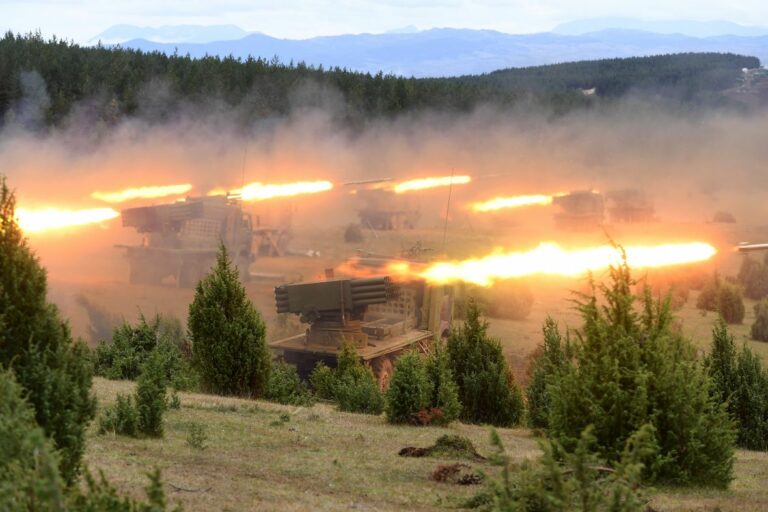 Kakvim vojnim naoružanjem raspolaže Srbija: Kupi od svih, prodaj kome možeš