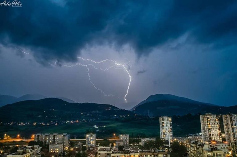 Narandžasti meteo-alarm: Sutra potencijalno opasno u većini krajeva BiH