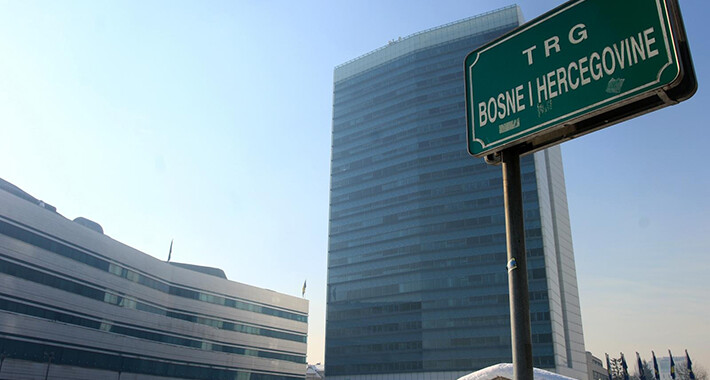 zgrada institucija 1