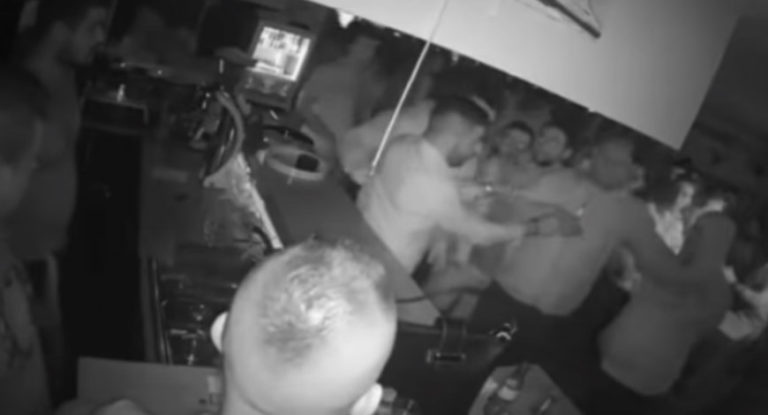 Bivši kantonalni ministar pijan razbijao u kafani i psovao vlasniku